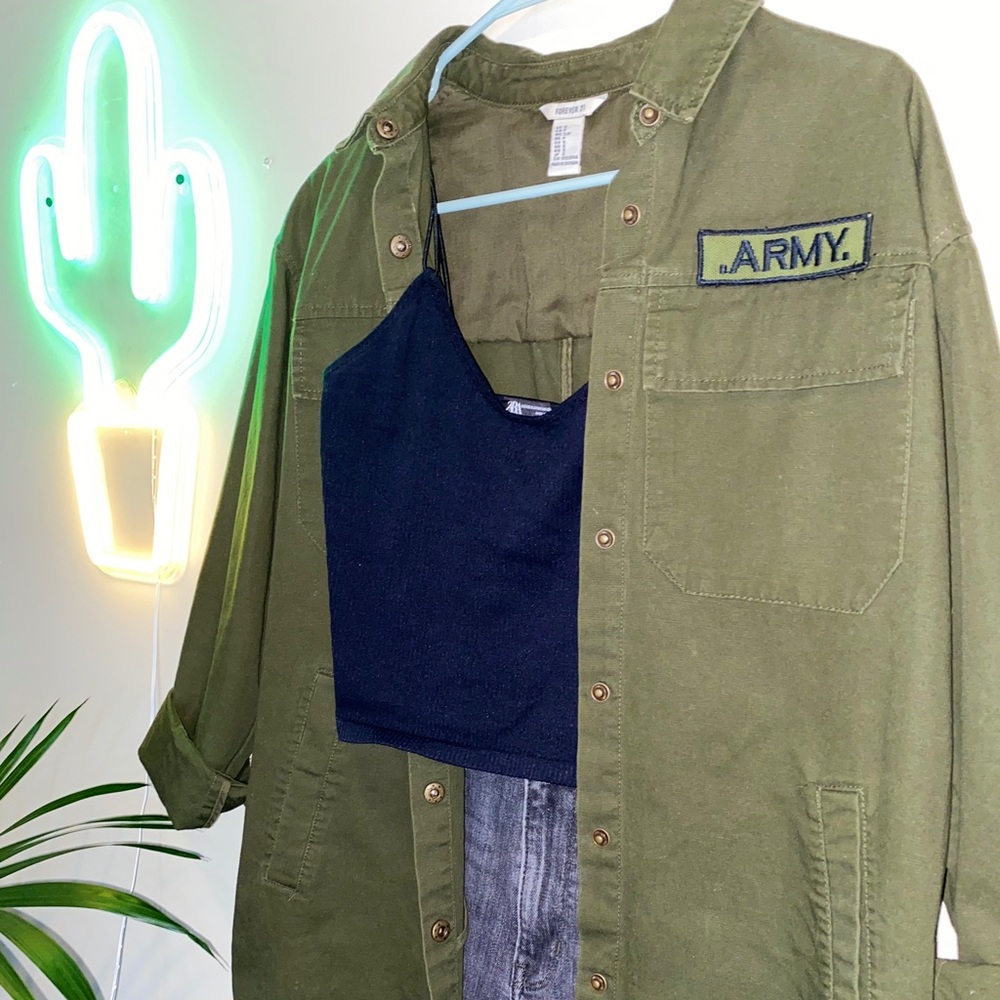 Army jacket 💜